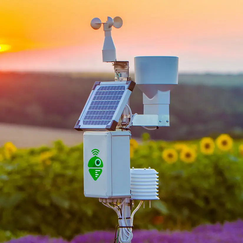 Meteobot professional weather station in the field